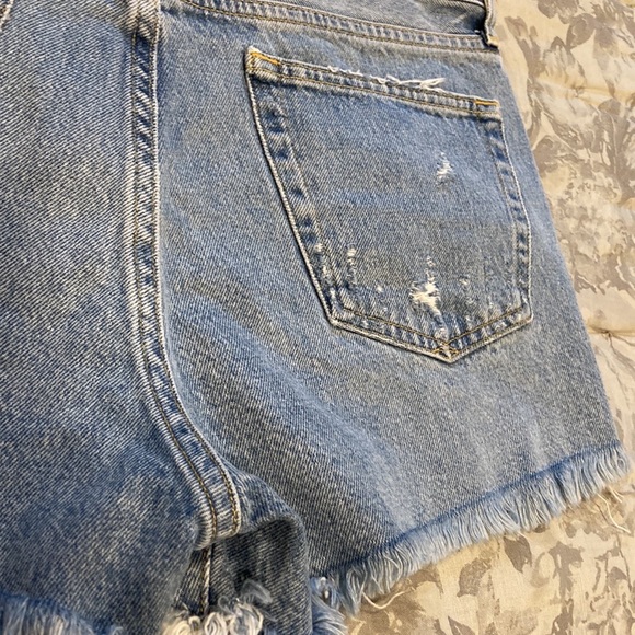 Like New Agolde Parker Shorts - Picture 12 of 16